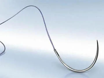 Aesculap Novosyn Suture with Needle Absorbable Coated Violet Suture Braided Polyglycolide Size 8-0 30 cm Suture Double-Armed 6 mm Length 3/8 Circle Lancet Needle – G0068710