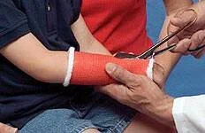 BSN Medical Delta-Cast Conformable Cast Tape 3 Inch X 12 Foot Polyester Purple – 7003