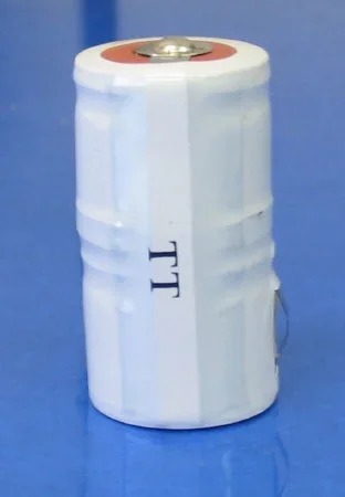 Bulbtronics R&D NiCd Battery 2.4V Rechargeable 1 Pack – 32318