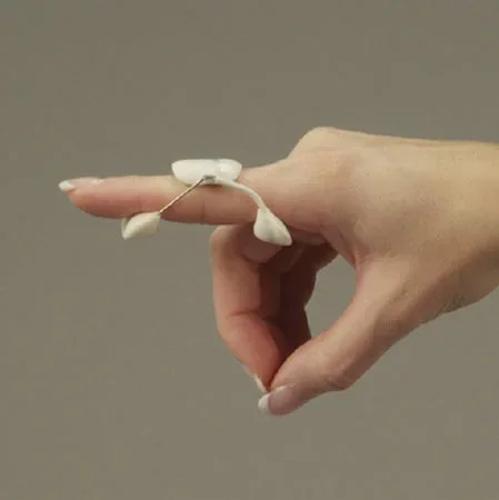 Deroyal Pip Extension Assist Finger Spring Lmb X-Small Left Or Right Hand – 504AA