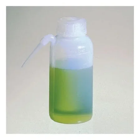 Fisher Scientific Nalgene Unitary Wash Bottle Low Density Polyethylene 750 mL – 0340910EE