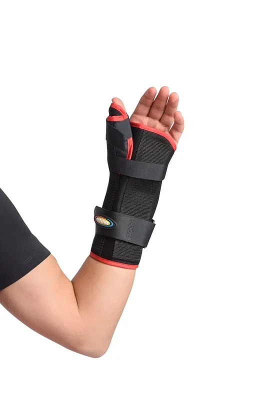 MAXAR Wrist Splint with Abducted Thumb – Left Hand – Black w/Red Trim