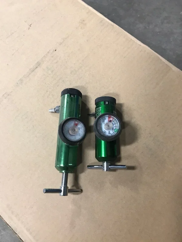 Oxygen Regulators – Gently used