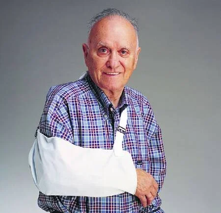 Skil-Care Arm Sling Buckle Closure Medium / Large – 902012