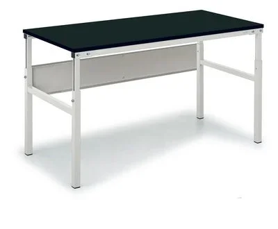 VWR International 4-Legged Workbenches 2 Shelves – 89524-450